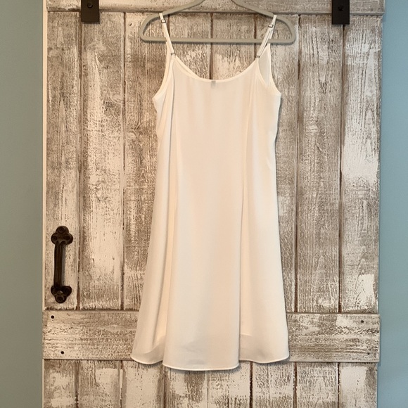 Cabi Midsummer Dress - Picture 10 of 14